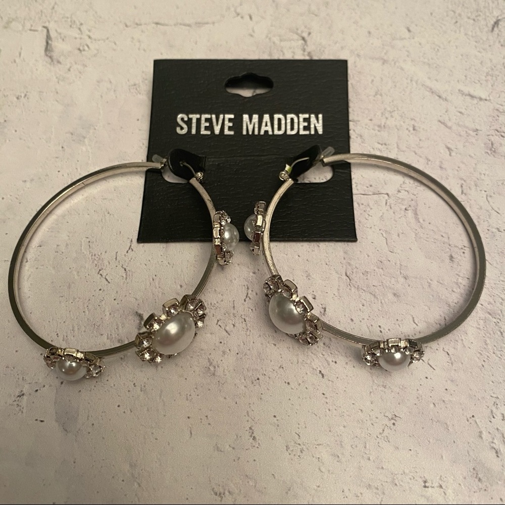 Steve Madden Pearl And Crystal Hoop Earrings